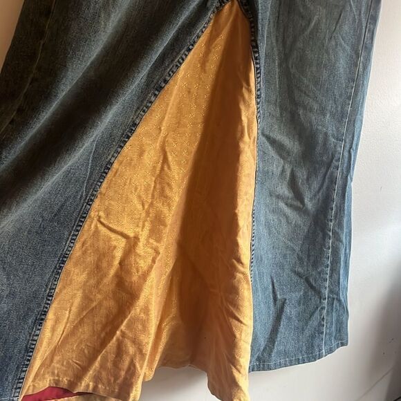 EUC WOMEN’S VINTAGE SILVER JEANS SIZE 30 MOM BUTTONFLY RETRO MAXI SKIRT - Picture 11 of 14